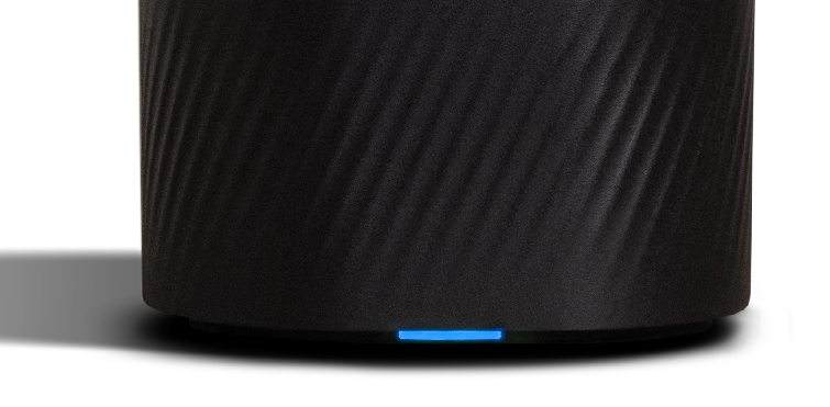 Photo of blue light at the base of the Wi-Fi Max 5G modem.